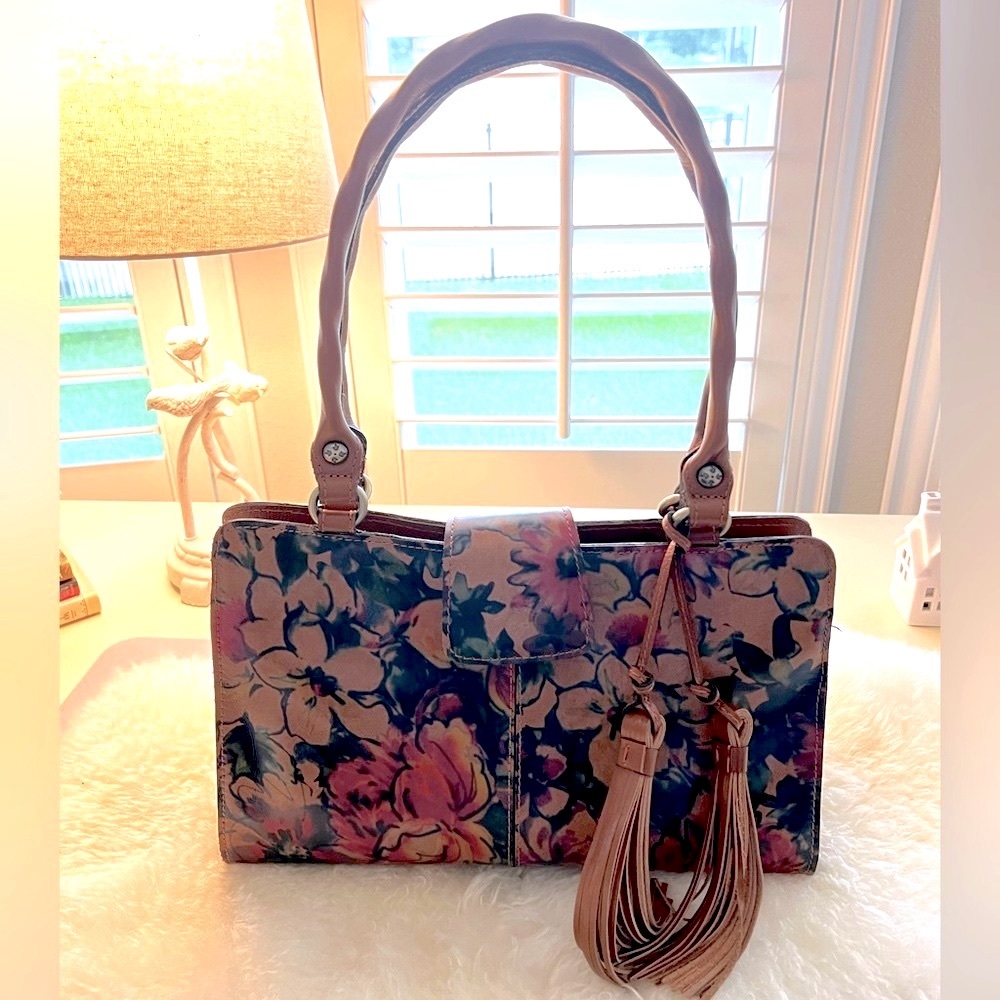 Patricia Nash Rienzo satchel. Pre owned.